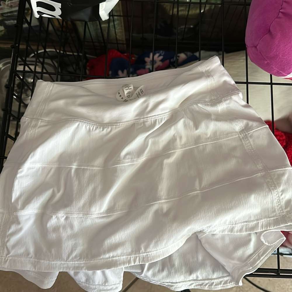 Lululemon pace skirt
